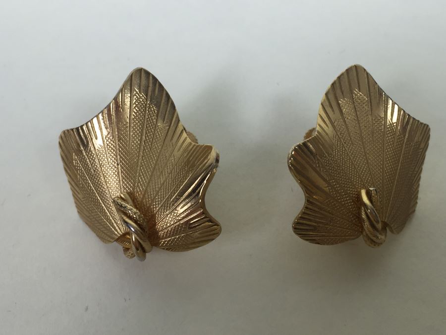 Vintage CORO Costume Jewelry Lot [Photo 14]