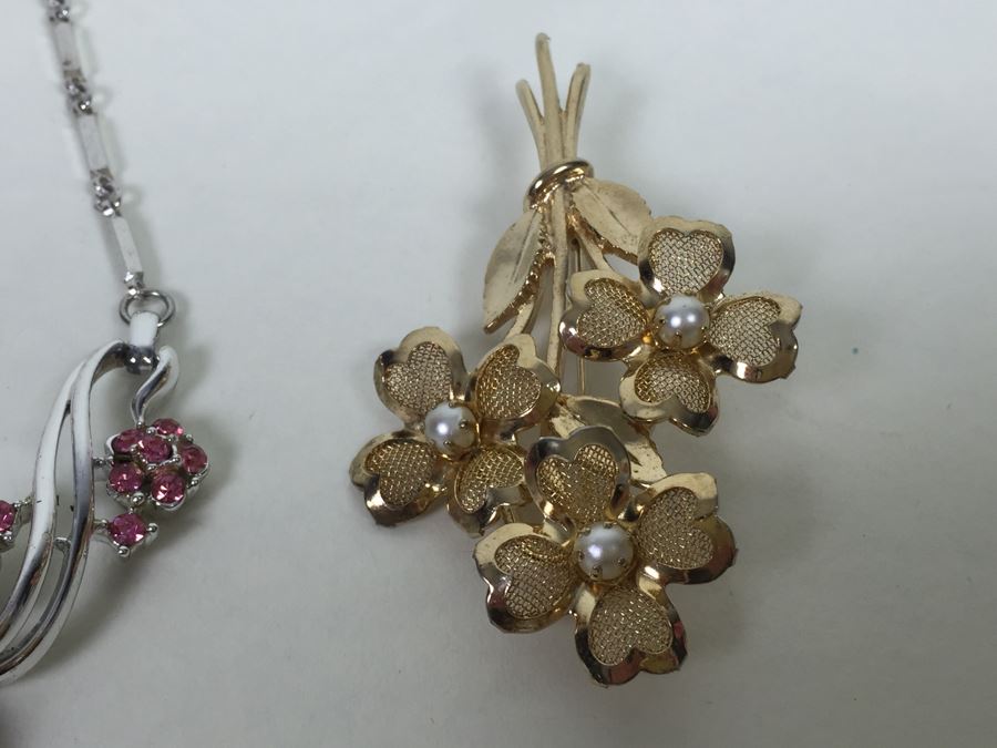 Vintage CORO Costume Jewelry Lot [Photo 15]