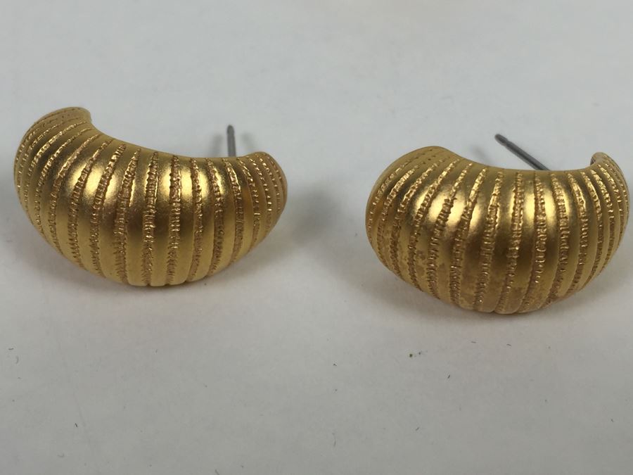 Vintage Monet Costume Jewelry Lot [Photo 15]