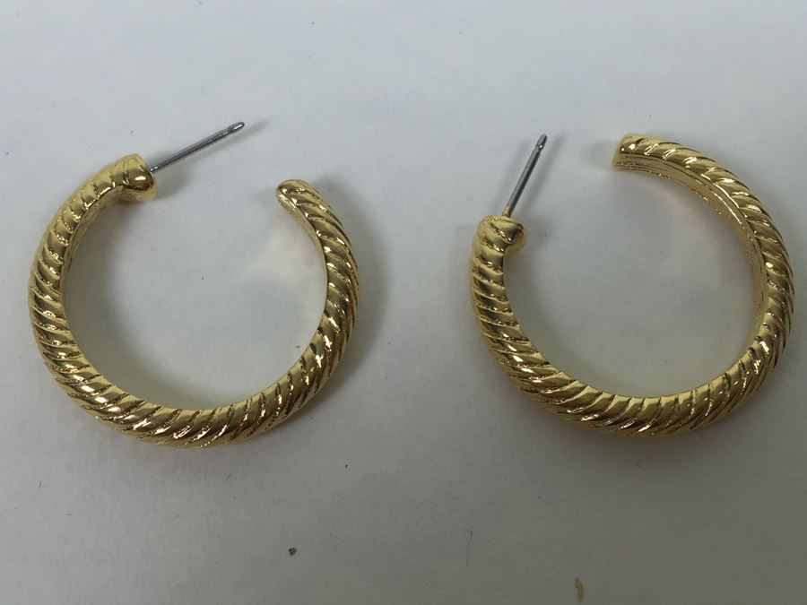 Vintage Monet Costume Jewelry Lot [Photo 14]