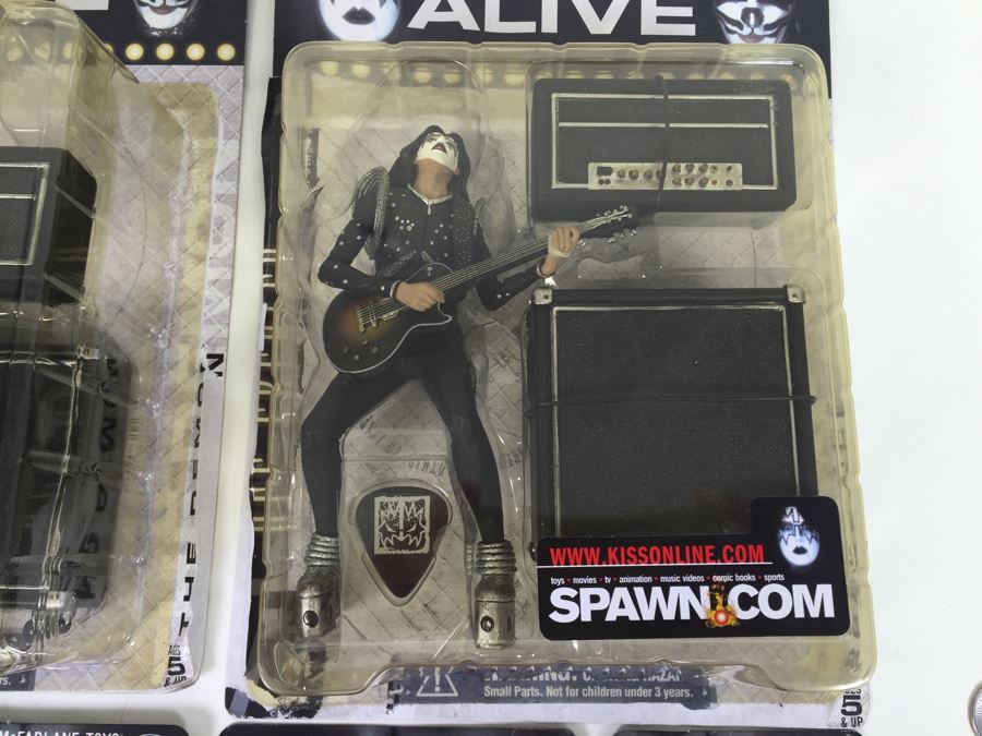 KISS Action Figures McFarlane Toys 'Opened Packaging' Gene Simmons Is Missing Light Vintage 2000 [Photo 10]