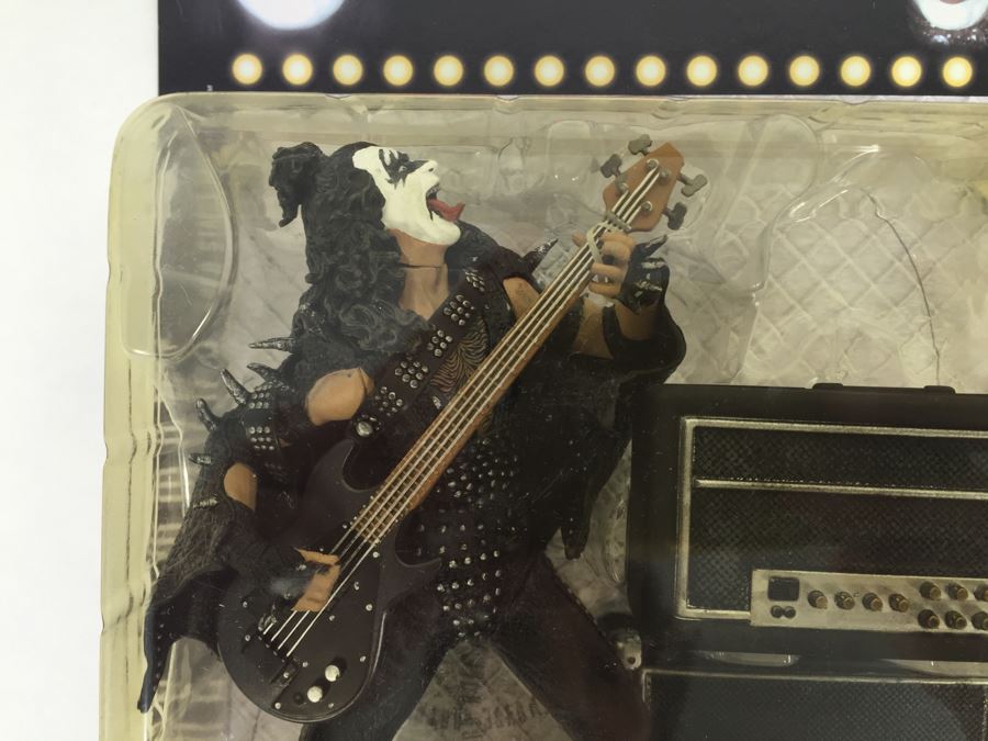 KISS Action Figures McFarlane Toys 'Opened Packaging' Gene Simmons Is Missing Light Vintage 2000 [Photo 7]