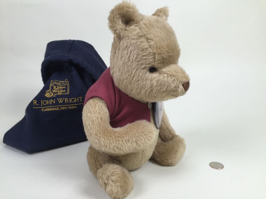 R. John Wright Winnie-The-Pooh Collectible Bear Cambridge, New York [Photo 10]