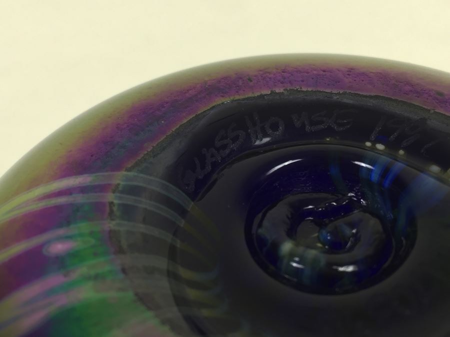 Signed Vintage 1987 Glasshouse Iridescent Studio Art Glass Paperweight [Photo 11]