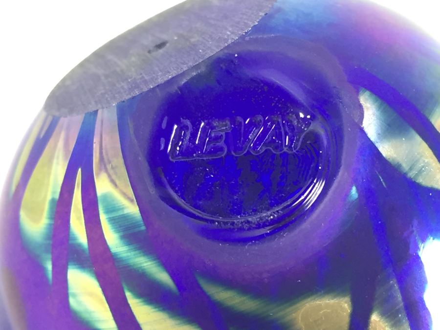 Levay Iridescent Studio Art Glass Egg Shaped Paperweight [Photo 10]