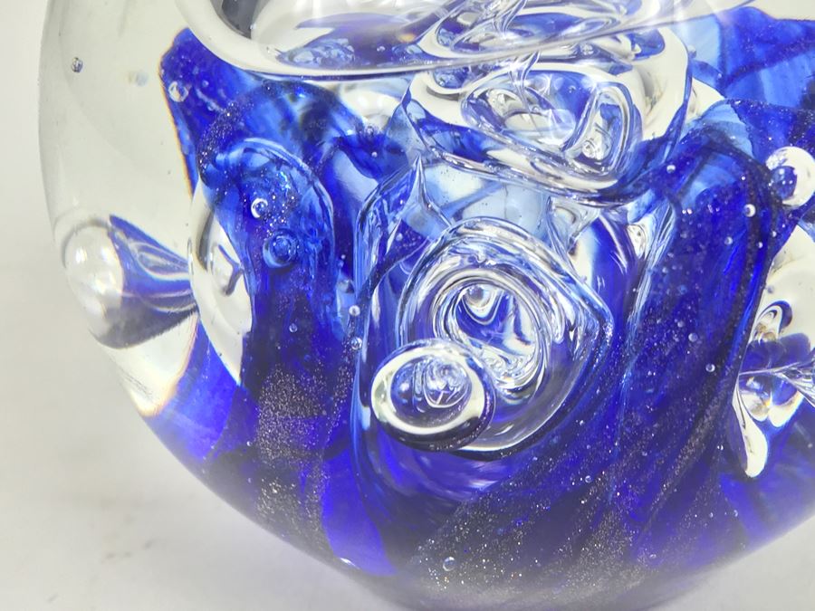Dynasty Gallery Art Glass Paperweight [Photo 14]