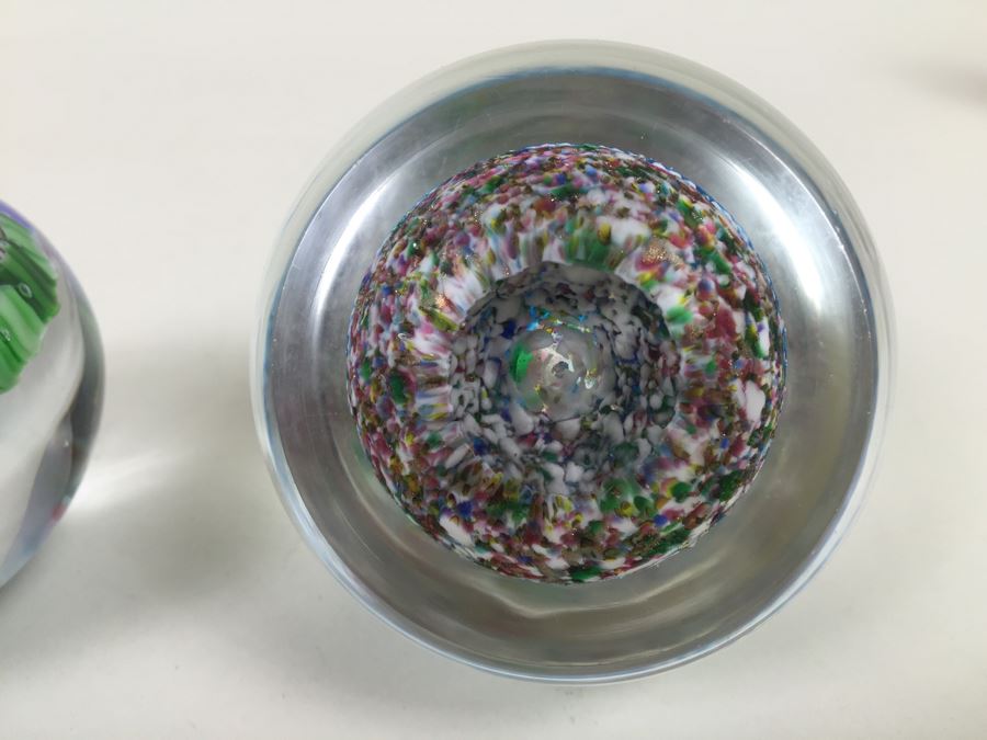(3) Millefleur Art Glass Paper Weight Lot [Photo 18]