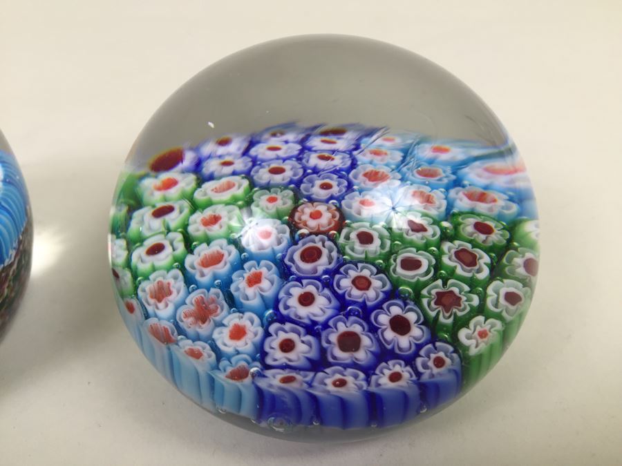 (3) Millefleur Art Glass Paper Weight Lot [Photo 5]