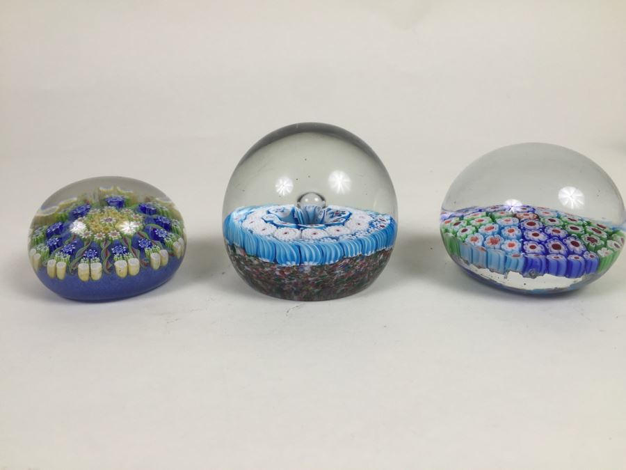 (3) Millefleur Art Glass Paper Weight Lot [Photo 4]