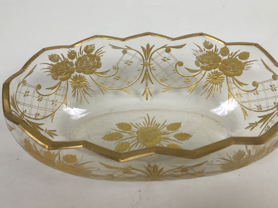 Etched Bowl With Gold Detailing [Photo 5]