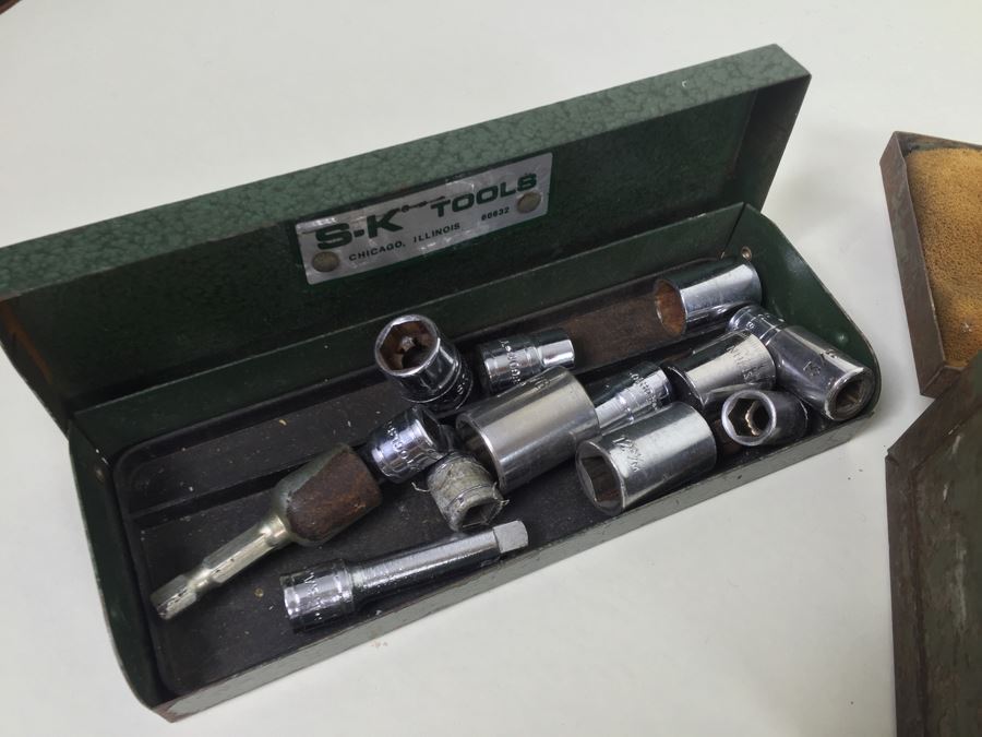 Tool Lot With Craftsman Socket Wrench Set [Photo 7]