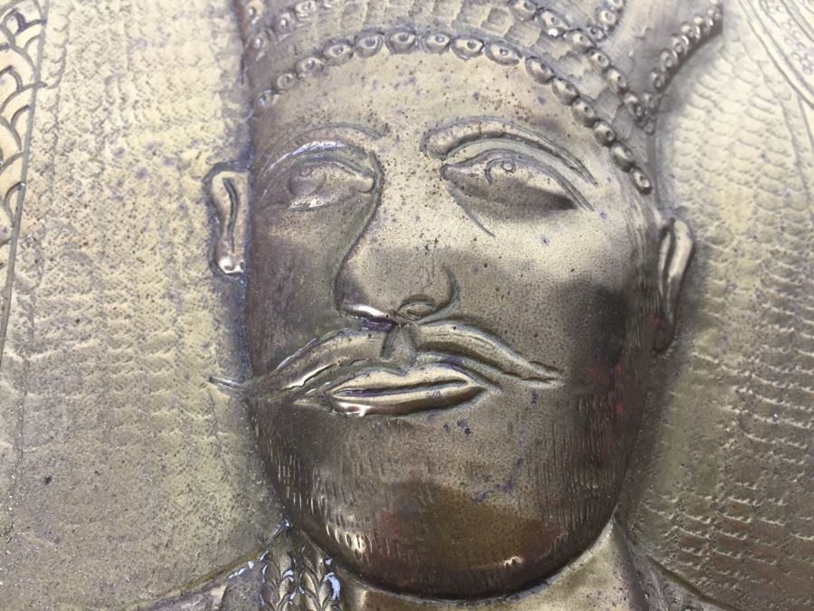 Hand Hammered Persian Brass Tray High Relief [Photo 8]