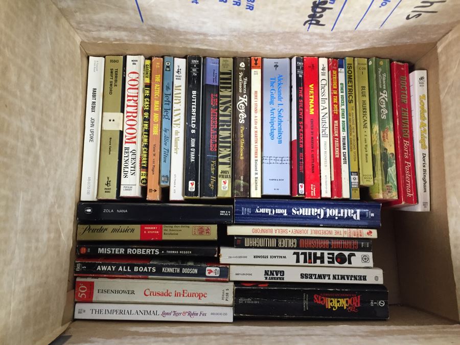 HUGE Lot Of Paperback Novels Books Mostly Fiction [Photo 3]