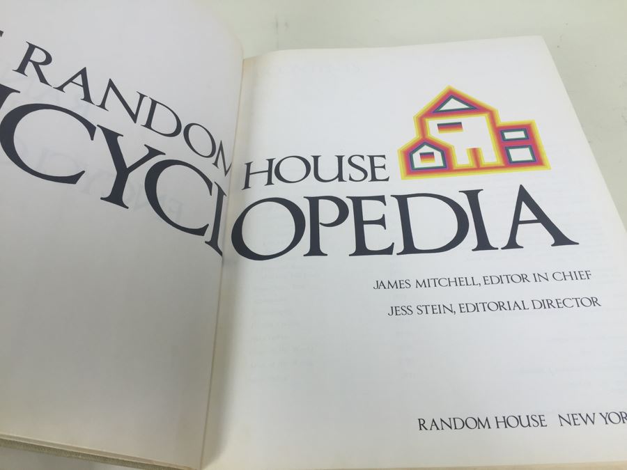 Random House Encyclopedia 1983 [Photo 5]