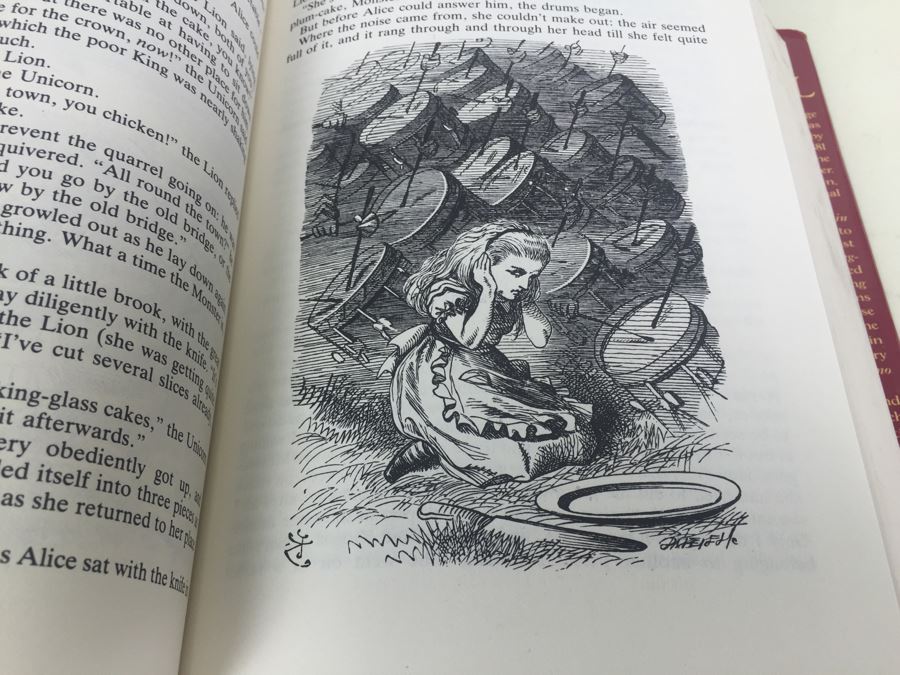 The Complete Illustrated Works Of Lewis Carroll 1982 [Photo 2]