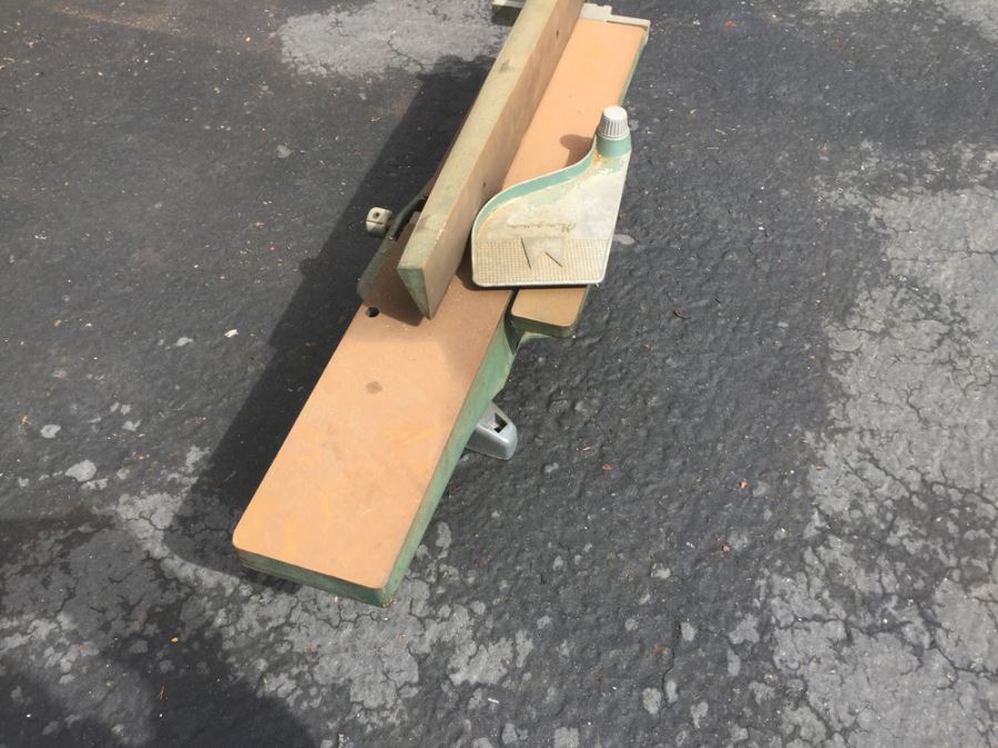 Magna 4-Inch Jointer Magna Power Tool Corporation Model 620 [Photo 6]