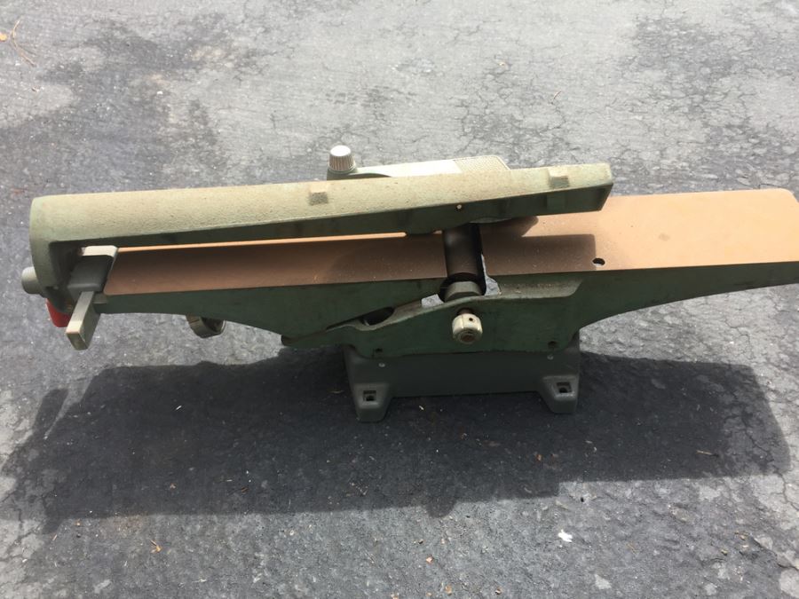 Magna 4-Inch Jointer Magna Power Tool Corporation Model 620 [Photo 5]