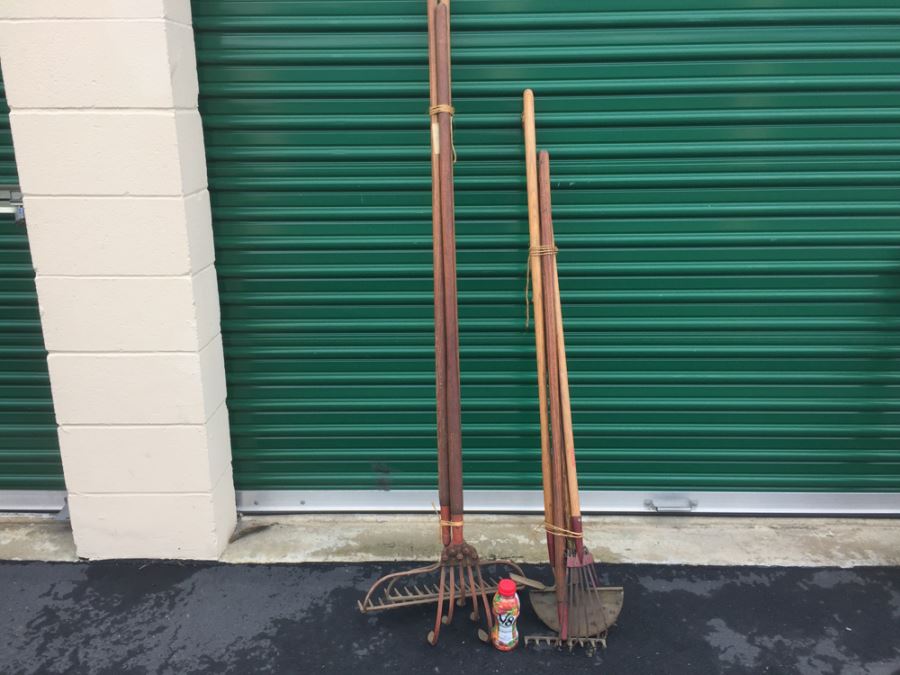 Assortment Of Vintage Garden Tools [Photo 4]