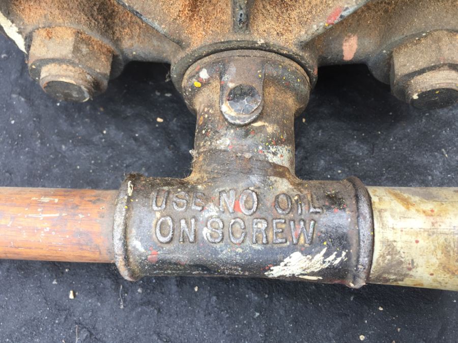 Vintage Richards Wilcox Carpenters Adjustable Jaw Woodworking Bench Vice Aurora Illinois  [Photo 4]