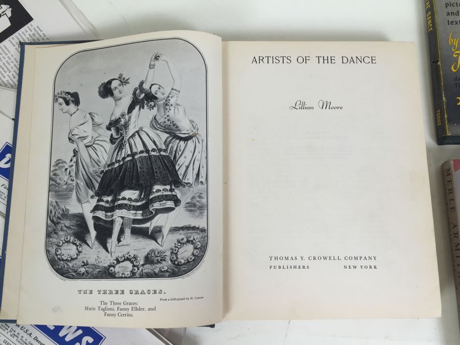 Signed Vera-Ellen Photograph, The Dance Book By John Martin, Merle Armitage Dance Memoranda Book, Artists Of The Dance Book By Lillian Moore And Dance News [Photo 10]