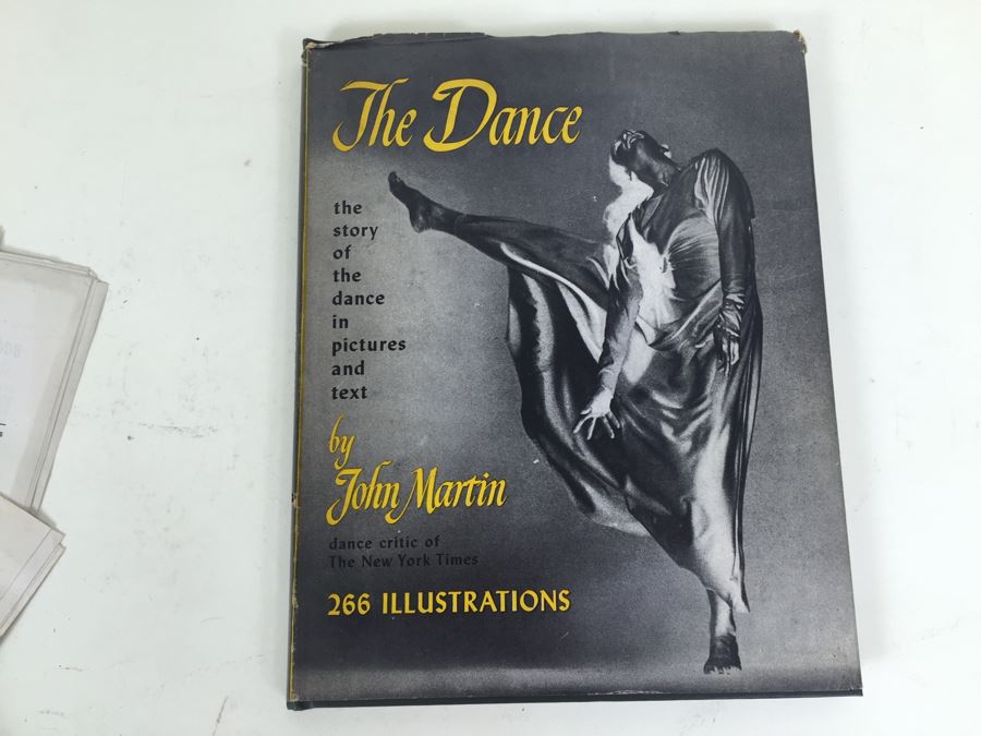 Signed Vera-Ellen Photograph, The Dance Book By John Martin, Merle Armitage Dance Memoranda Book, Artists Of The Dance Book By Lillian Moore And Dance News [Photo 22]