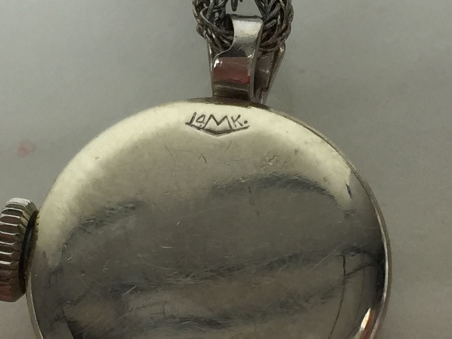 14K Gold MOVADO Women's Watch With Gold Filled Watch Band 9.9g [Photo 3]