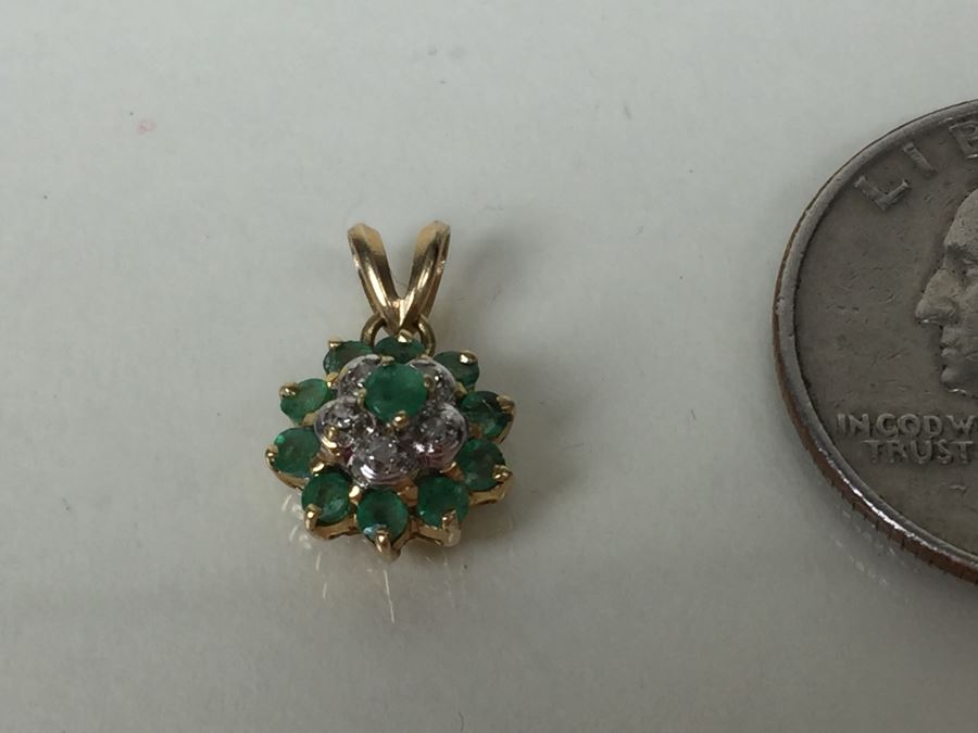 14K Gold Pendant With Diamonds And Green Stones 1.1g