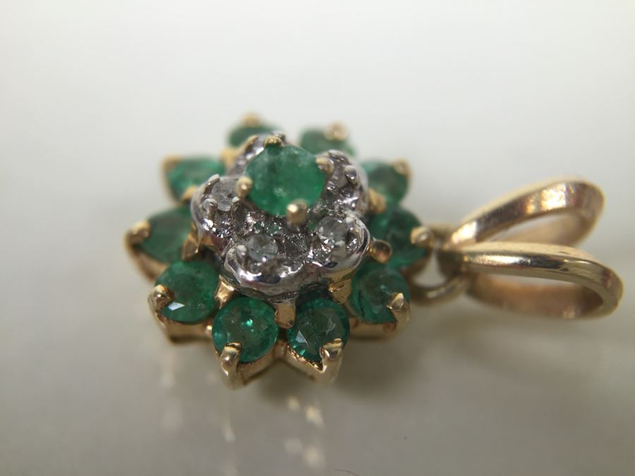 14K Gold Pendant With Diamonds And Green Stones 1.1g [Photo 7]