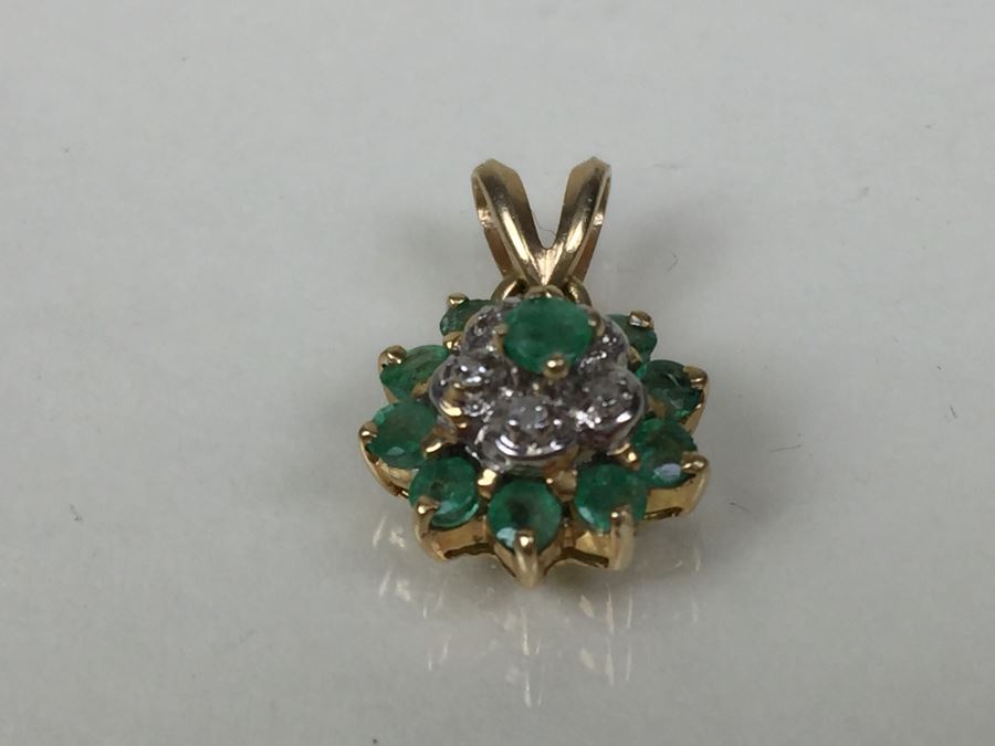 14K Gold Pendant With Diamonds And Green Stones 1.1g