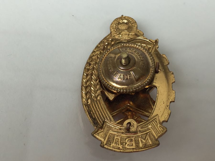 Old CCCP Russian Firefighter Badge Pin [Photo 3]