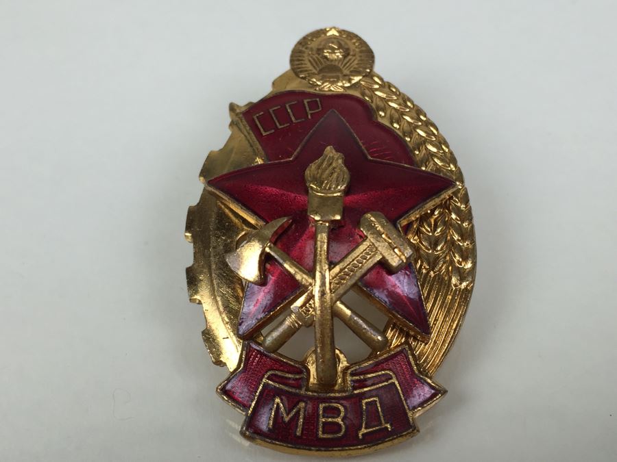 Old CCCP Russian Firefighter Badge Pin [Photo 4]