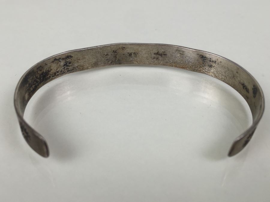 Vintage Antique Old Pawn Hand Stamped Native America Child's Cuff Bracelet [Photo 7]