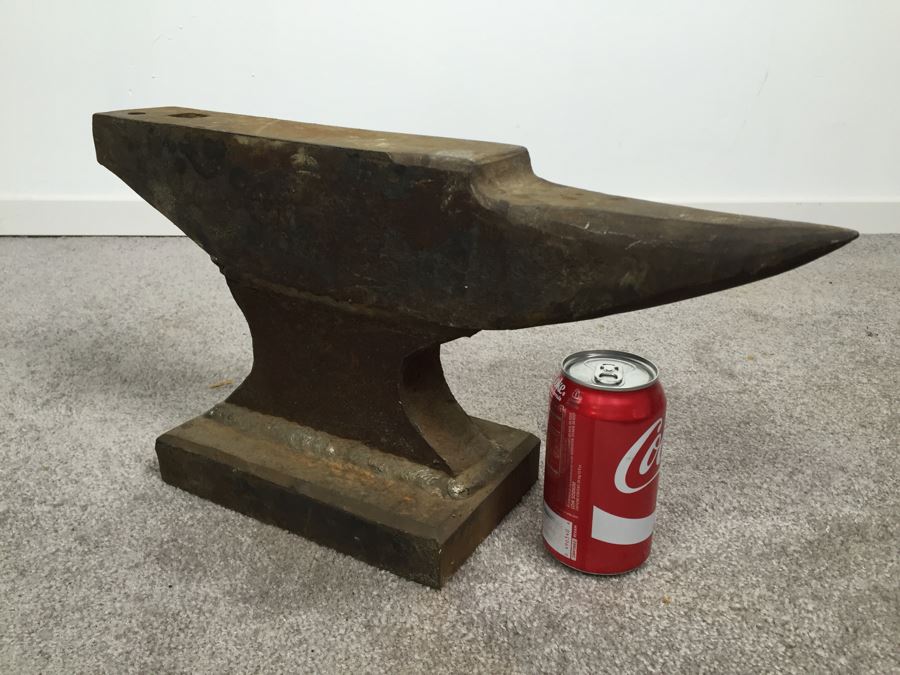 JUST ADDED - Vintage Blacksmith Anvil [Photo 9]
