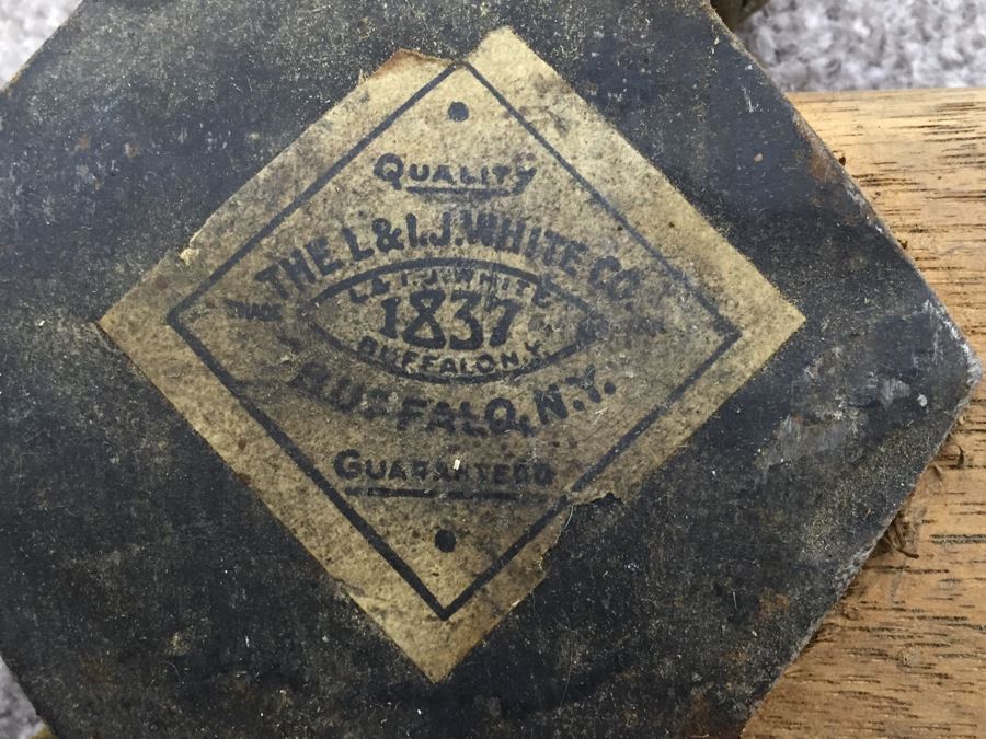 JUST ADDED - Vintage L. & I. J. White Co Axe Buffalo, NY With Protective Leather Blade Cover [Photo 3]