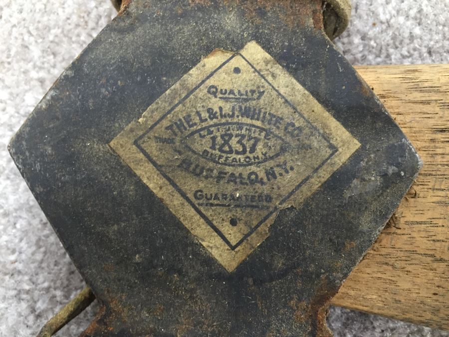 JUST ADDED - Vintage L. & I. J. White Co Axe Buffalo, NY With Protective Leather Blade Cover [Photo 5]