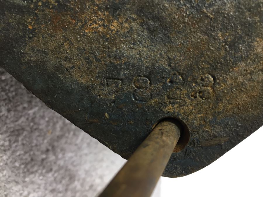 JUST ADDED - Vintage Craftsman Bench Vise [Photo 12]