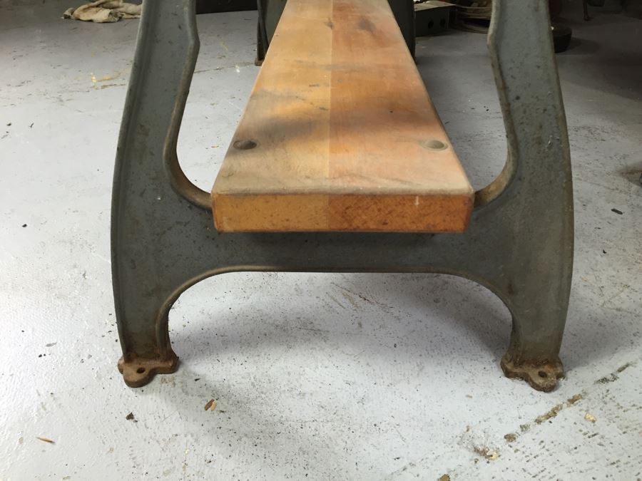 JUST ADDED - Delta Milwaukee Woodworking Lathe Serial No. 34-6393 1945 [Photo 11]