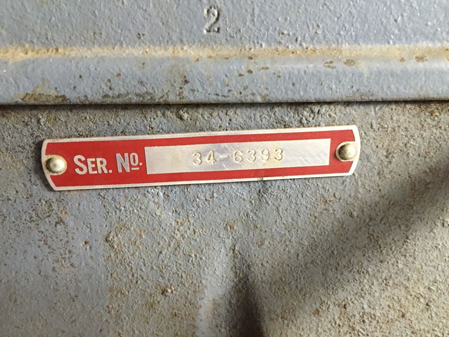 JUST ADDED - Delta Milwaukee Woodworking Lathe Serial No. 34-6393 1945 [Photo 6]