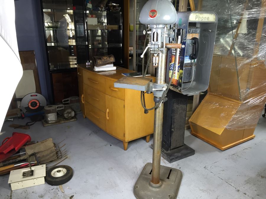 JUST ADDED  - Delta Milwaukee Industrial Drill Press Model No JD 62A610 CW Rockwell Manufacturing Company 1952 [Photo 1]
