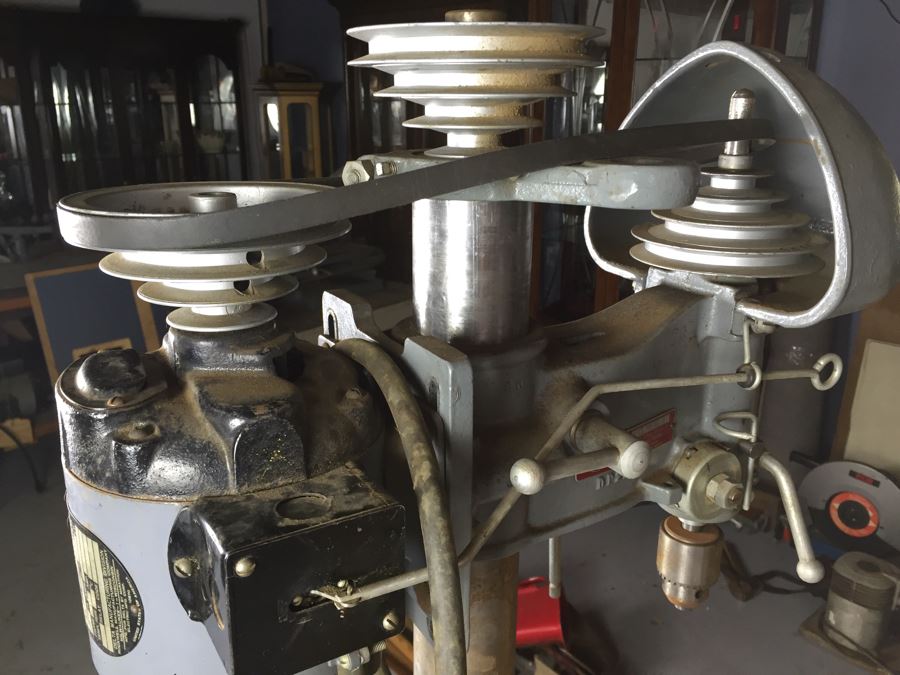 JUST ADDED  - Delta Milwaukee Industrial Drill Press Model No JD 62A610 CW Rockwell Manufacturing Company 1952 [Photo 12]