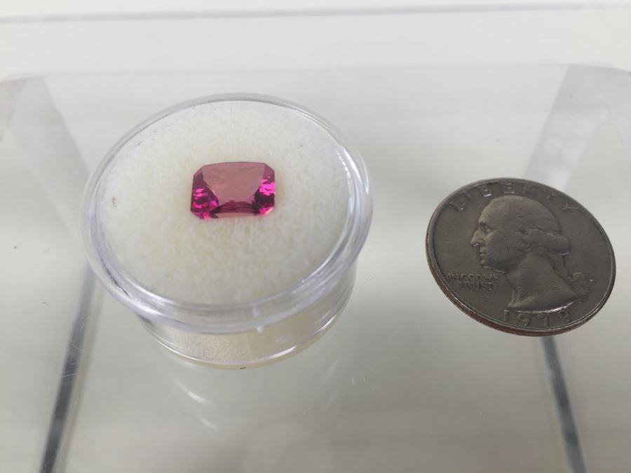 2.10CTS EC TRTD Hot Pink Topaz Gemstone 9X7MM [Photo 5]