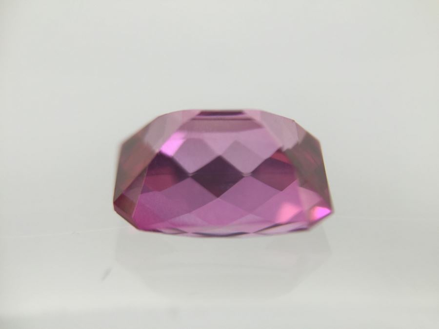 2.10CTS EC TRTD Hot Pink Topaz Gemstone 9X7MM [Photo 7]