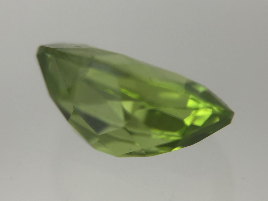 2.45CTW AVG Oval Peridot Matched Pair 8X6MM [Photo 10]