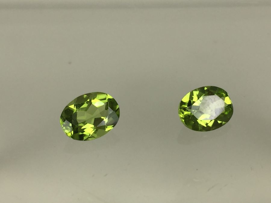 2.45CTW AVG Oval Peridot Matched Pair 8X6MM [Photo 2]