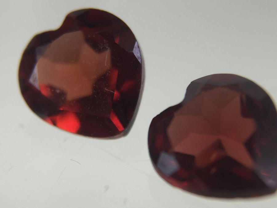 Assorted Garnet Gemstones [Photo 13]