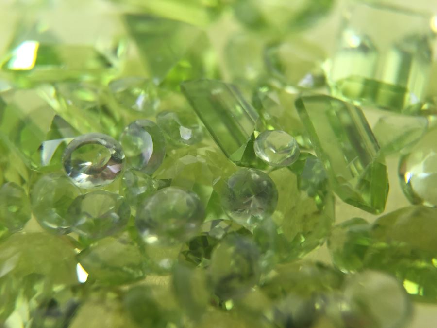20.00CTW Assorted Peridot Gemstones [Photo 7]