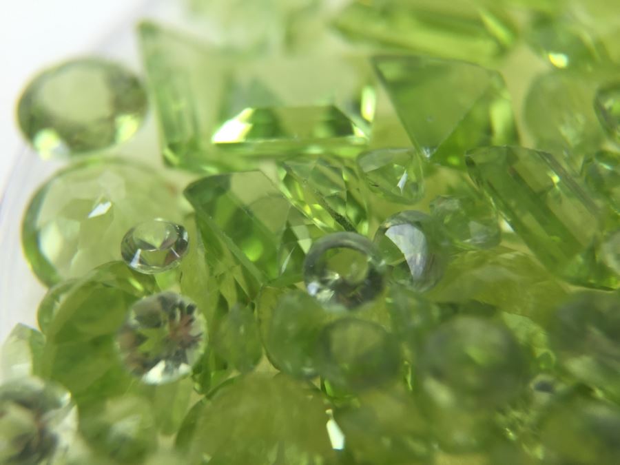 20.00CTW Assorted Peridot Gemstones [Photo 8]