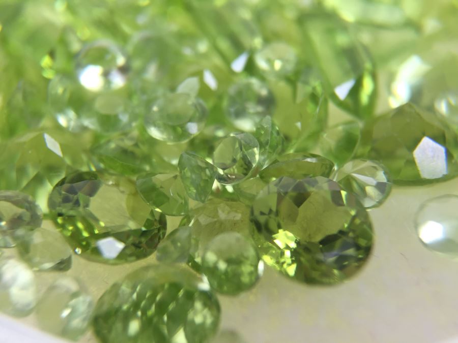 20.00CTW Assorted Peridot Gemstones [Photo 2]
