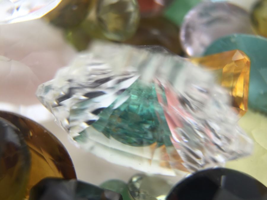 35.00CT Assorted Gemstones [Photo 17]