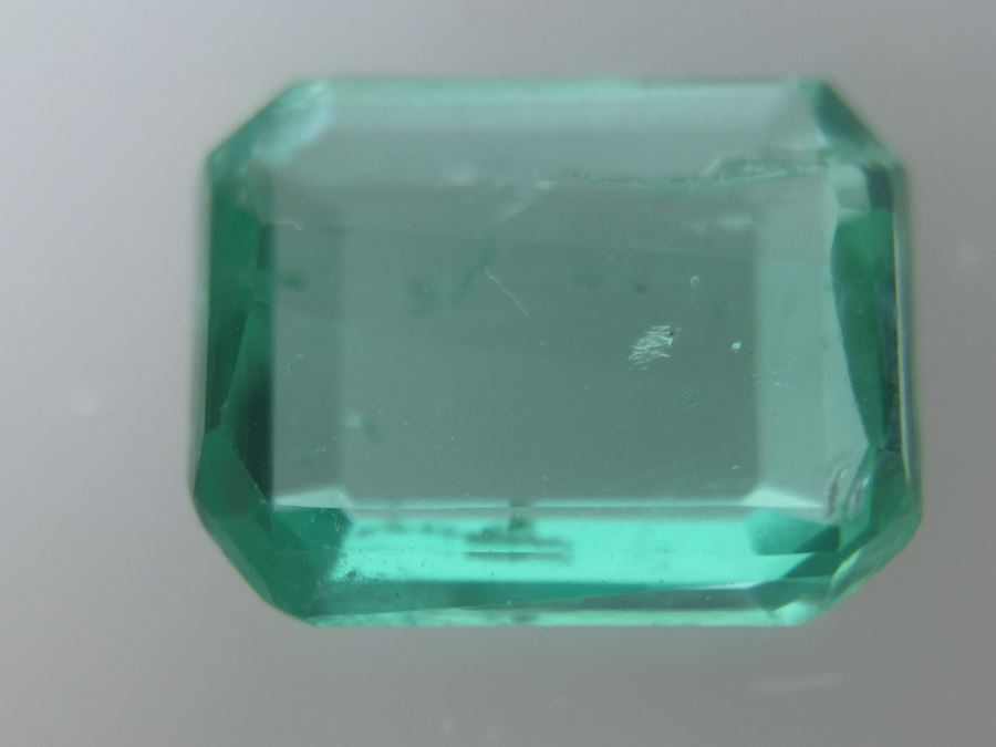 1.00CT Emerald Gemstone 7.5X6MM [Photo 17]